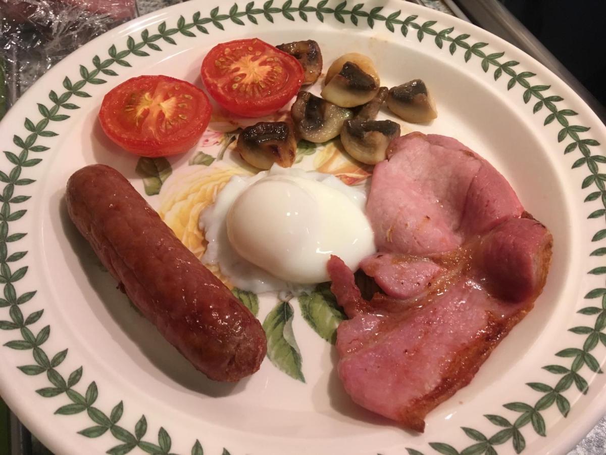 카마던 Bryn Hebog B&B 외부 사진
